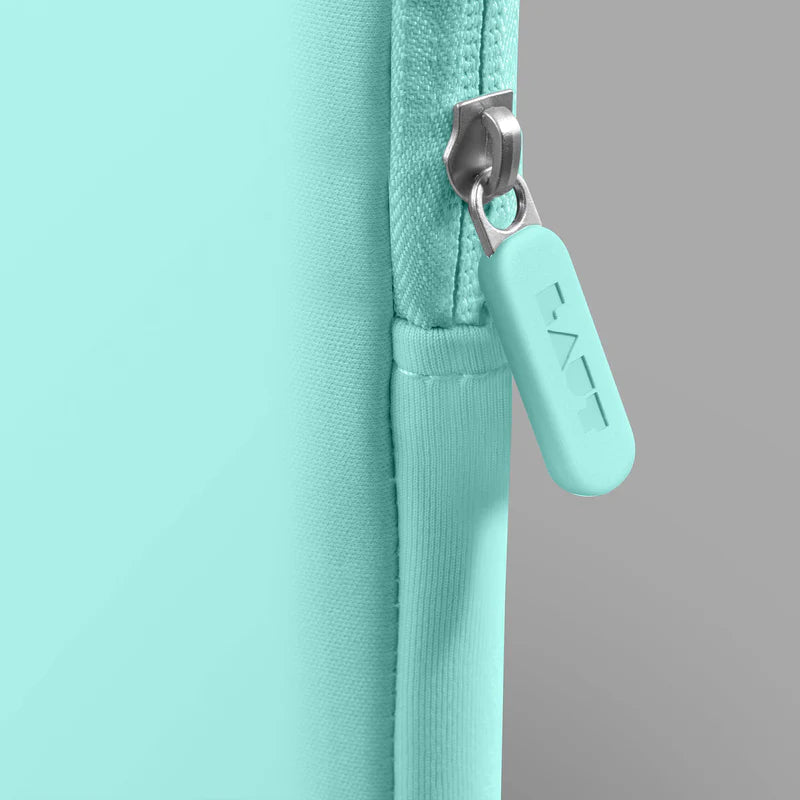 LAUT HUEX PASTELS Protective Sleeve for 14-inch Laptop (Spearmint)