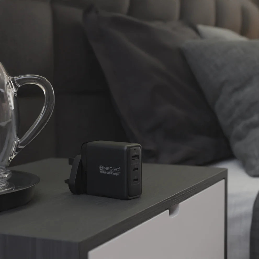 MEGIVO World Link 100W GaN Charger (Black)