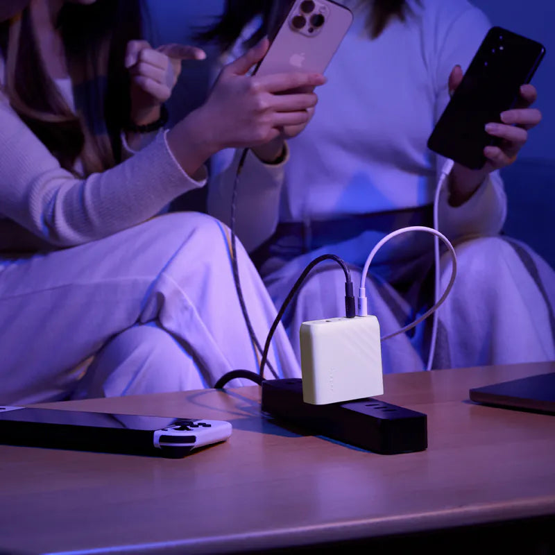 ADAM ELEMENTS P100 GaN 100W 4-Port Power Charging Kit (Black)