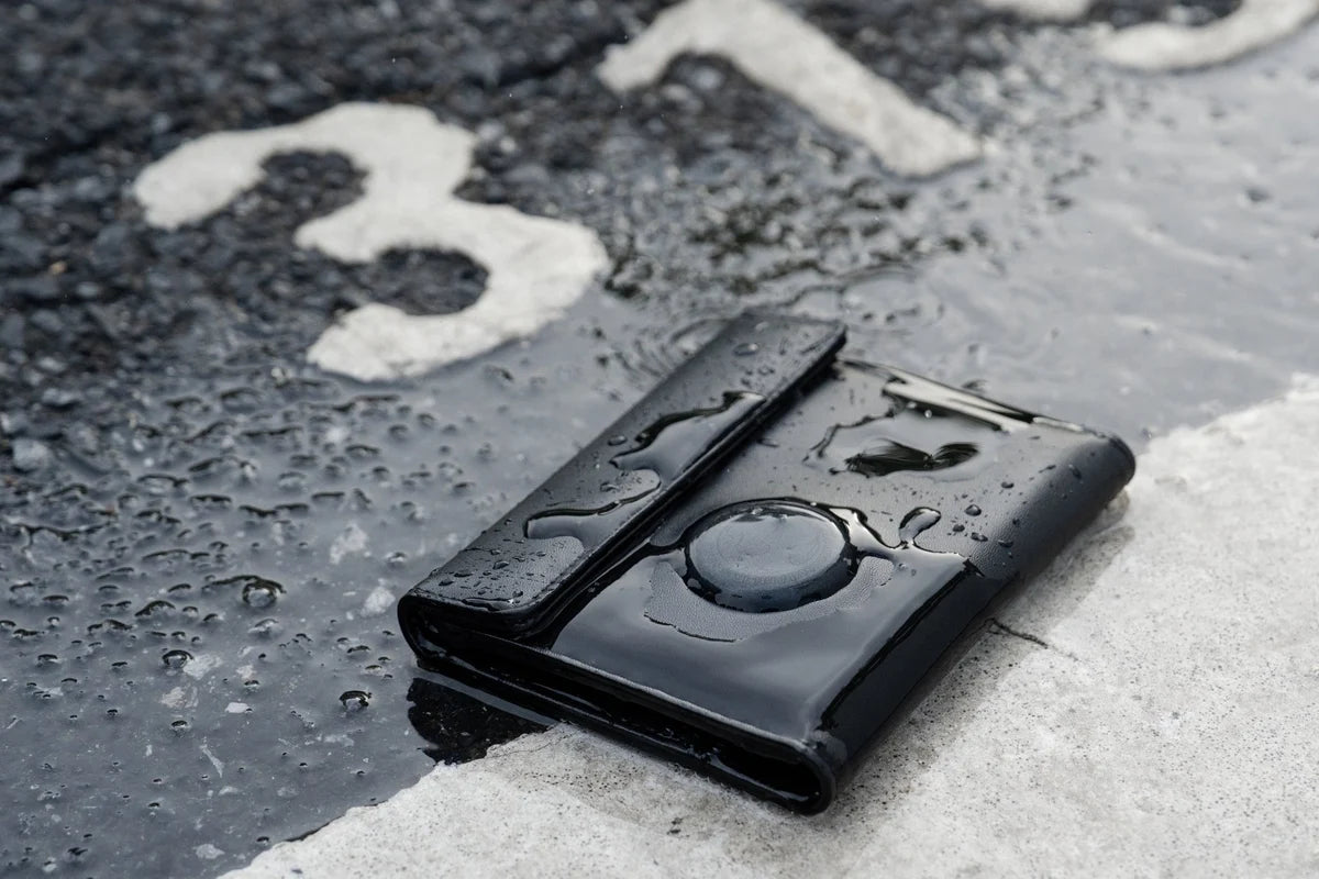 MILI MiTag Duo Anti-Loss Travel Wallet (Black)